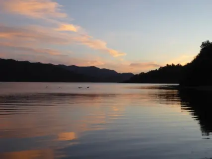 Image from Lake Waikaremoana. 4