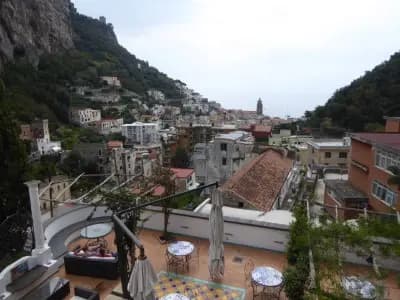 Image from Around Amalfi 4