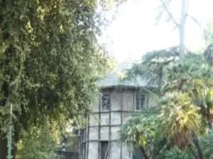 Image from Rome. 3